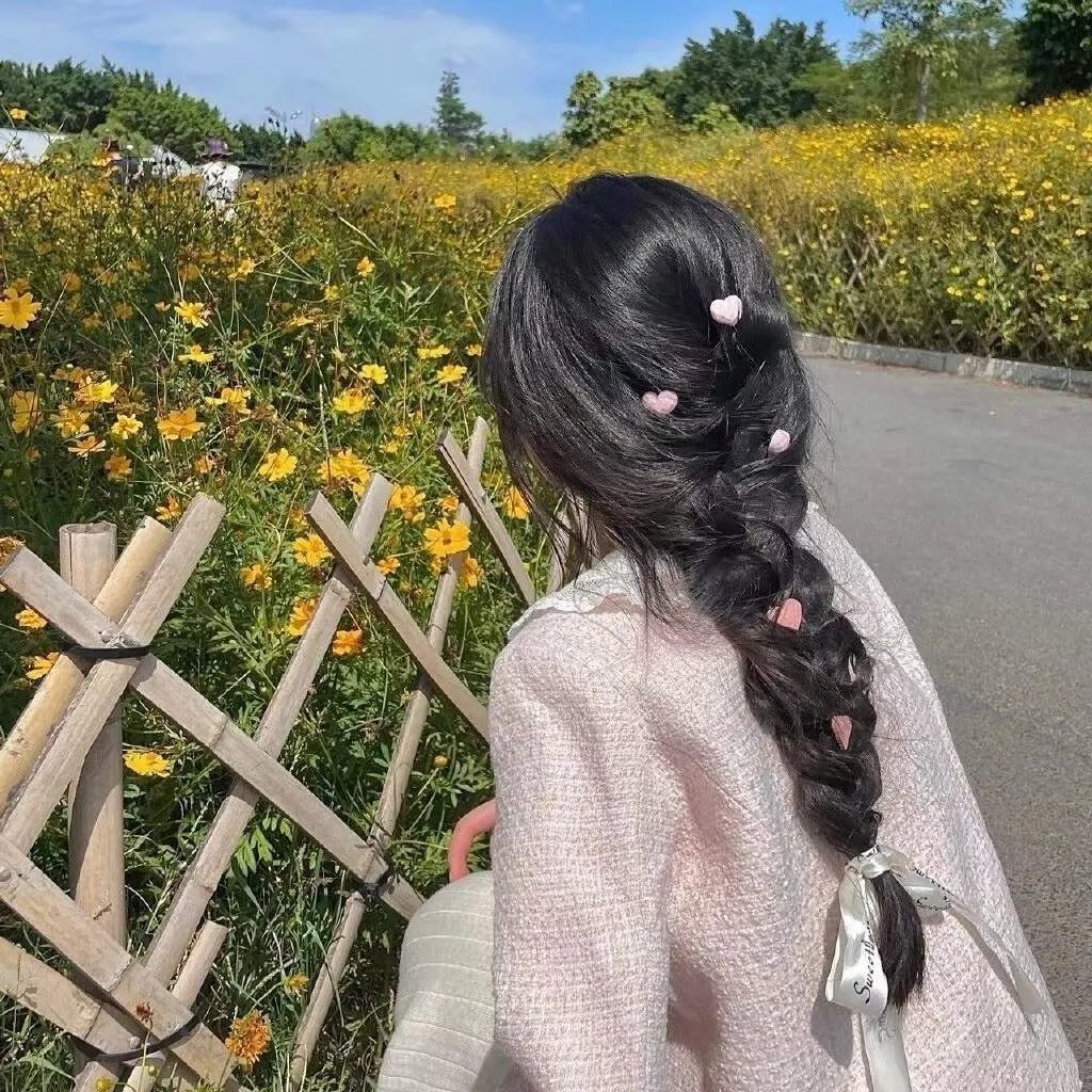 格桑花之爱在前行